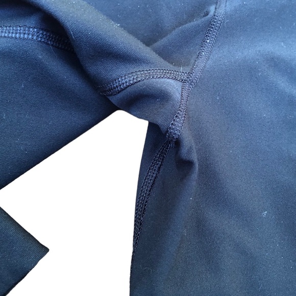 Nike Ladies Crops - Picture 3 of 5